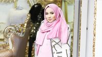 Foto: Transformasi Gaya Anniesa Hasibuan Pakai Coat Mahal Hingga Baju Tahanan