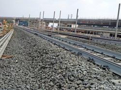 Ada Kereta Kencang, JKT-SBY Tak Sampai 5 Jam