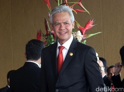 Di Sidang e-KTP, Ganjar Cerita Tolak Duit dari Mustokoweni