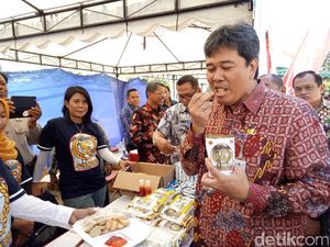 Kadisperindag Tegaskan Tidak Ada Garam Bercampur Kaca di Jatim Kadisperindag Tegaskan Tidak Ada Garam Bercampur Kaca di Jatim