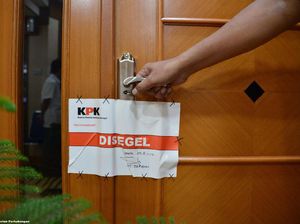 Modus Baru di OTT Dirjen Hubla: Penyerahan ATM yang Sudah Diisi Uang