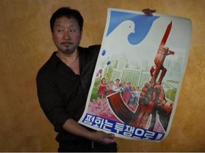 Ini Dia Kolektor 300 Seni Propaganda Korea Utara