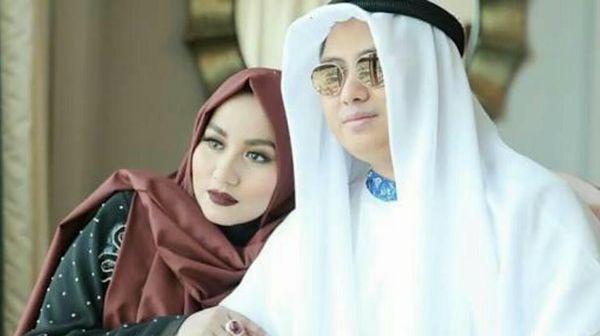 Potret Mesra Andika-Anniesa: Dari Liburan Glamor Hingga di Tahanan