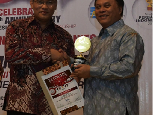 Dirut Bank Riau Kepri Raih Award The Best Indonesian CEO Bank (BPD)