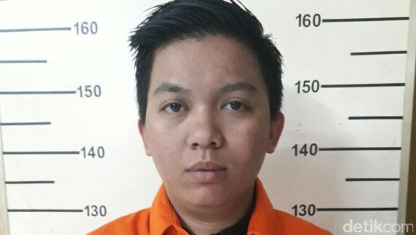 Bercadar hingga Cepak, Begini Tampilan Adik Bos First Travel