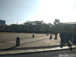 Jelang Karnaval Kemerdekaan, Polisi dan TNI di Bandung Apel Bersama
