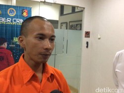 Lika-liku Kasus Bos Saracen yang Hate Speech-nya Tak Terbukti