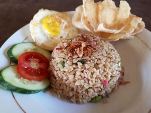 Warung Bumi: Sedapnya Nasi Goreng Kecombrang dan Roti Panggang Markisa Khas Imogiri Warung Bumi: Sedapnya Nasi Goreng Kecombrang dan Roti Panggang Markisa Khas Imogiri