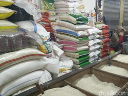 Strategi Pemerintah Jaga Harga Beras Jelang Natal dan Tahun Baru