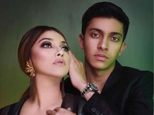 Terlalu Dekat, Sarah Azhari Suka Dikira Pacaran Sama Anak Sendiri