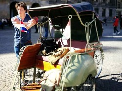Mau Wisata Sejarah Naik Becak Bareng Daan? Ini Dia Itinerarynya