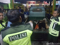Truk Angkut Crane Seruduk 6 Motor di Karangploso, 4 Orang Tewas