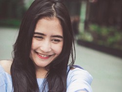 Cerita Lucu Prilly Latuconsina Beli Sapi Kurban Lewat Online