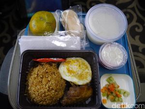 Makanan di KA Wisata, Enak-enak Lho!