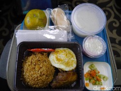 Makanan di KA Wisata, Enak-enak Lho!