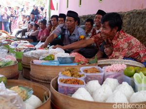 Tak Lagi Kesulitan Air Bersih, Warga Banjarnegara Gelar Syukuran
