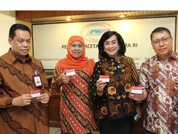 Mensos dan Himbara Pantau Pencetakan Kartu Keluarga Sejahtera