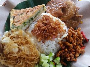 Sarapan Nasi Uduk, Sehat Nggak Sih? Ini Kata Ahli Gizi
