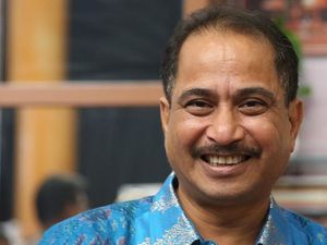 Raih Penghargaan Tertinggi ITB, Menpar Beri Kuliah di Kampus-kampus