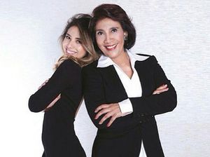 Aneka Gaya Rambut Susi, dari Keriting Hingga di-Blow Aneka Gaya Rambut Susi, dari Keriting Hingga di-Blow