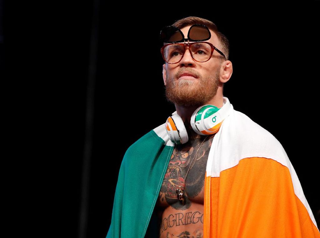 Beri Kode, Pacman Bakal Hadapi McGregor Tahun Depan? Beri Kode, Pacman Bakal Hadapi McGregor Tahun Depan?