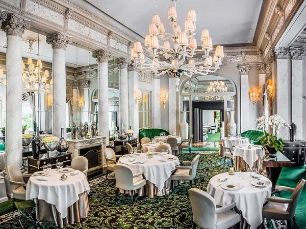 Kayak Apa Ya Makanan Harganya Puluhan Juta Rupiah? Ini Dia 15 Restoran Paling Mahal di Dunia!