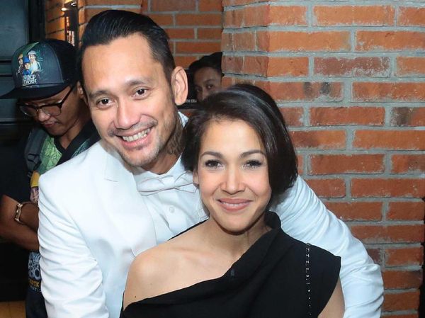 8 Artis yang Cerai dan Menikahi Selingkuhannya, Kini Langgeng