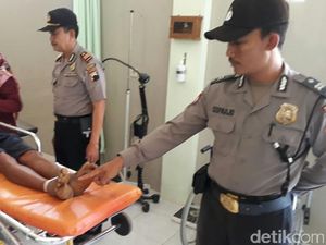 Pria di Blora Tewas Kesetrum Saat Menebang Pohon