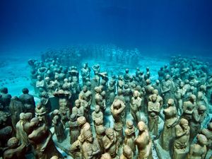 Foto: Laut yang Berisi 500 Patung