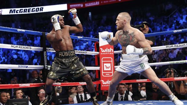 Floyd Mayweather Jr. mendapatkan US$100 juta dari pertarungan melawan Conor McGregor.