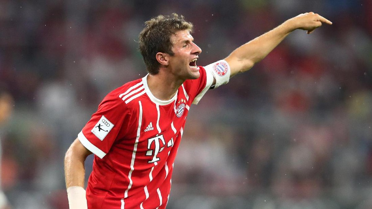 Thomas Mueller tidak puas karena sedikit dilibatkan Carlo Ancelotti. Foto: Michael Dalder/Reuters
