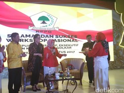 Hadiri Acara Golkar, Sri Mulyani Dapat Kejutan Perayaan Ultah
