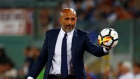 Luciano Spalletti kembali lagi ke Olimpico, tapi kali ini sebagai pelatih Inter Milan (Stefano Rellandini/Reuters)