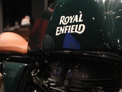 Royal Enfield Luncurkan 2 Moge Baru