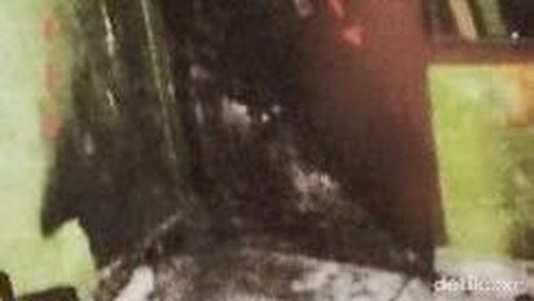 Hangus Dibakar Mantan, Begini Kondisi Rumah Yanti