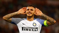 Mauro Icardi berhasil menuntaskan kutukannya di Olimpico. Pada tujuh lawatan sebelumnya, Icardi tak pernah bikin gol di sana. Icardi sudah bikin 4 gol musim ini (Stefano Rellandini/Reuters)