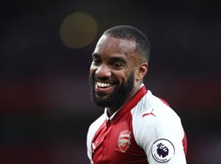 Lacazette Bakal Buktikan Harga Mahalnya