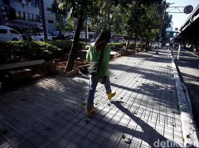 Pemprov DKI Selaraskan Pembangunan Trotoar dengan Jalan Arteri