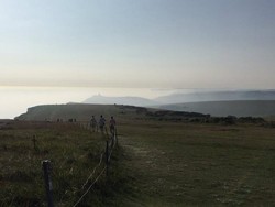 Kabut Beracun Misterius Melanda Pantai Inggris, 100 Orang Dirawat