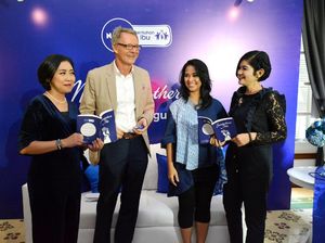 Fira Basuki Luncurkan Buku Sentuhan Ibu