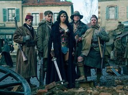 Kembali untuk Wonder Woman 2, Patty Jenkins Terima Bayaran Lebih Tinggi