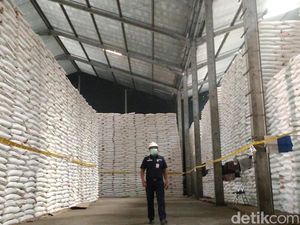Gula Petani di Cirebon Disegel, Kemendag: Harus Digiling Lagi! Gula Petani di Cirebon Disegel, Kemendag: Harus Digiling Lagi!