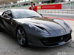 Menjinakkan Ferrari 812 Superfast, Ferrari Tercepat Saat Ini