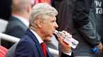 Macam-Macam Ekspresi Wenger Saat Timnya Dilumat Liverpool