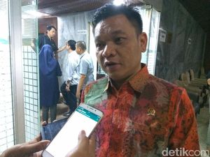 Golkar Jamin Pakai Dana Parpol yang Naik untuk Pendidikan Politik Golkar Jamin Pakai Dana Parpol yang Naik untuk Pendidikan Politik
