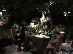 Seru! Makan Bareng Keluarga Sambil Kenalkan Satwa ke si Kecil