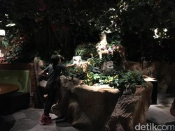 Seru! Makan Bareng Keluarga Sambil Kenalkan Satwa ke si Kecil