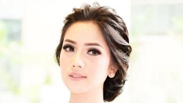 Gagal Nikahi Laudya, Afif Kalla Punya Pacar Cantik Banget Lho!