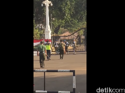 Pria Bugil yang Nekat Masuk Istana sempat Melawan Paspampres