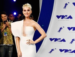Melihat Penampilan Para Musisi di MTV VMA 2017